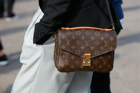 louis vuitton satchel white|louis vuitton crossbody black.